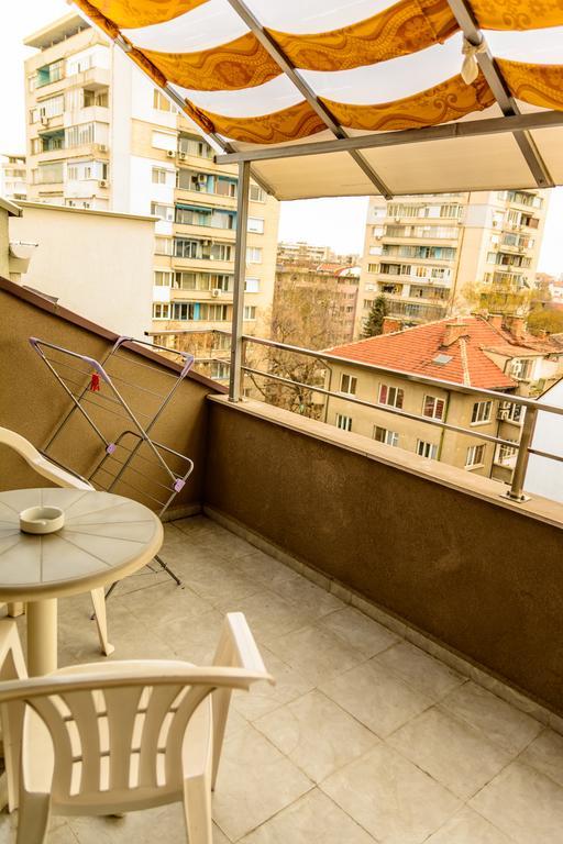 Apartment Leonardo Da Vinci Plowdiw Exterior foto