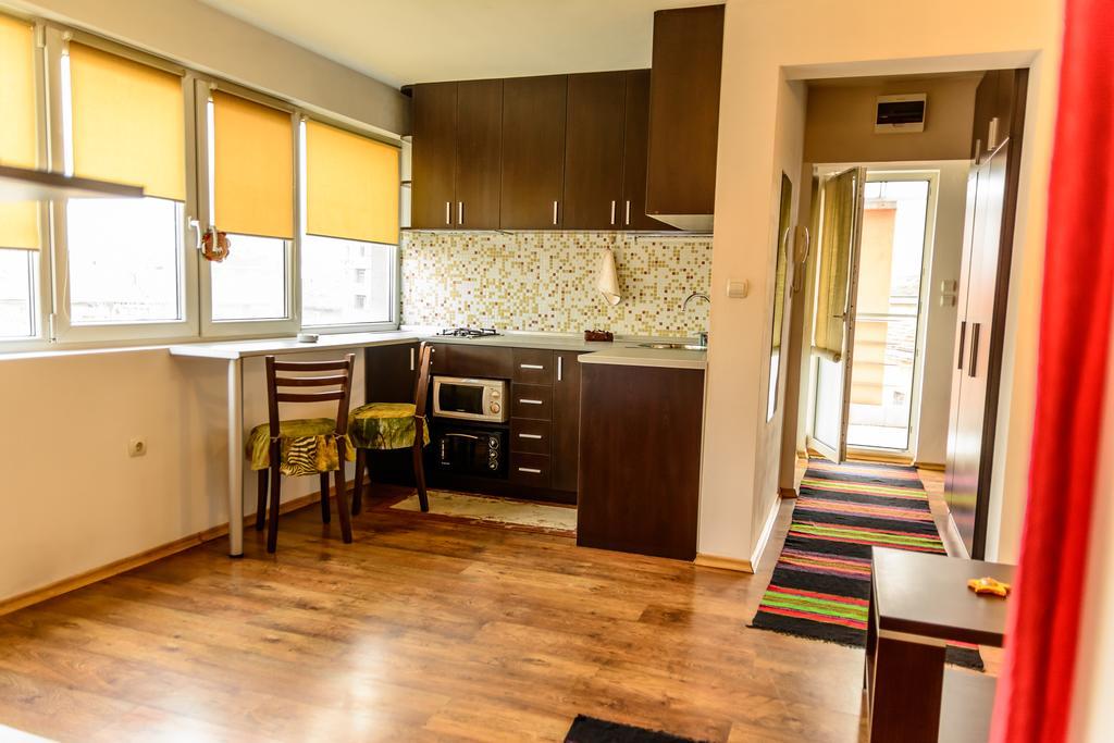 Apartment Leonardo Da Vinci Plowdiw Exterior foto